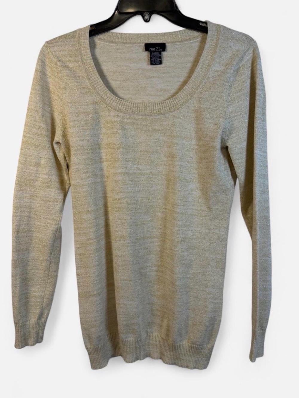 rue21 Cream Scoop Neck Lightweight Knit Sweater size: L